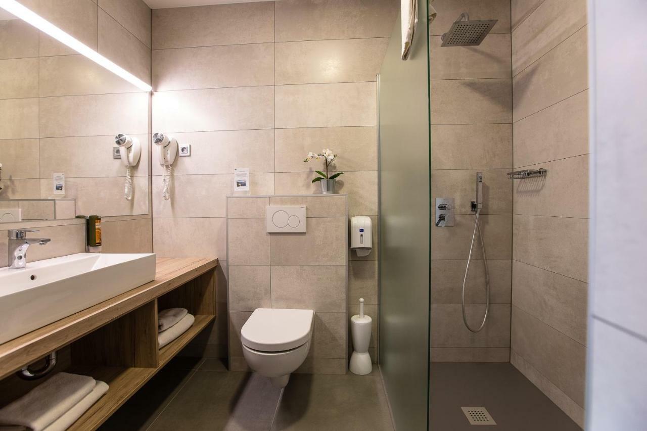Gostilna In Motel Pri Lesniku Maribor Exterior photo