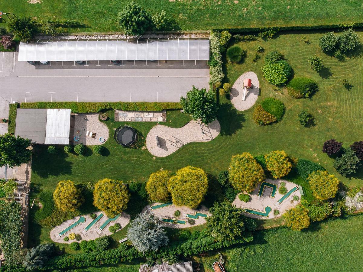 Gostilna In Motel Pri Lesniku Maribor Exterior photo